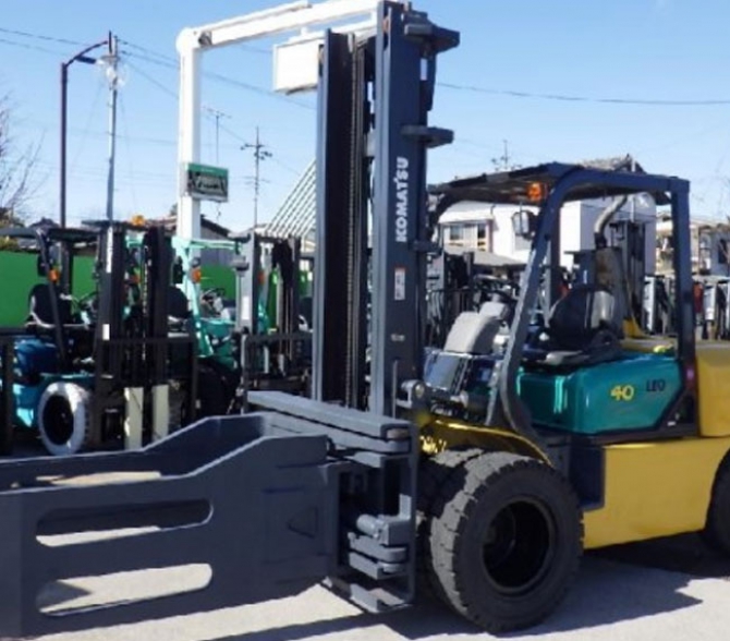 Xe nâng Komatsu FD40W-8 4000 Kg