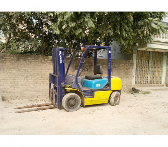 Xe nâng dầu KOMATSU FD30T-14