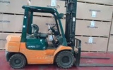 Xe nâng dầu TOYOTA 7FD25
