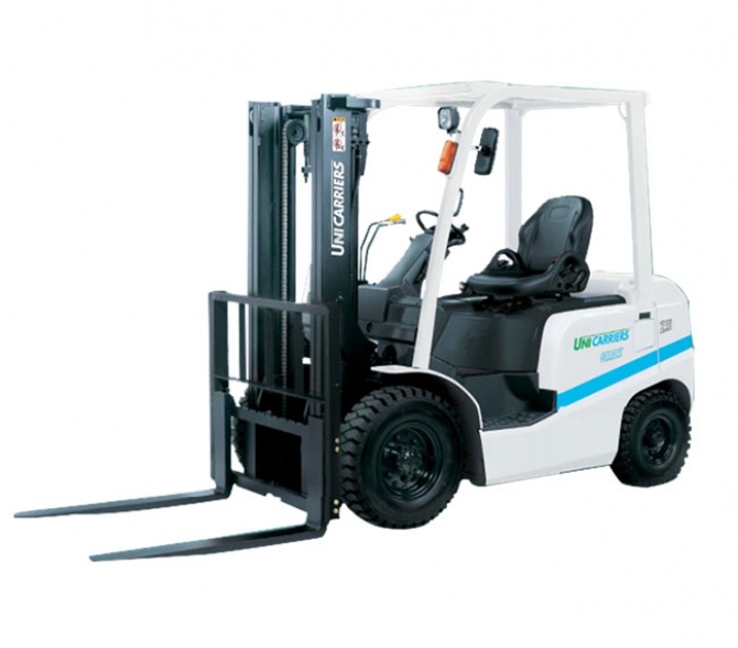 Xe nâng dầu UNICARRIERS FHD30T15